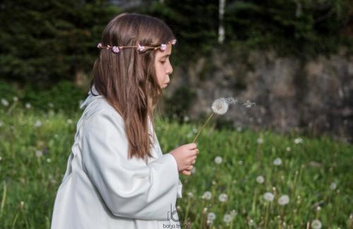 niña en primera comunión fotografiada por Borjatrivifoto